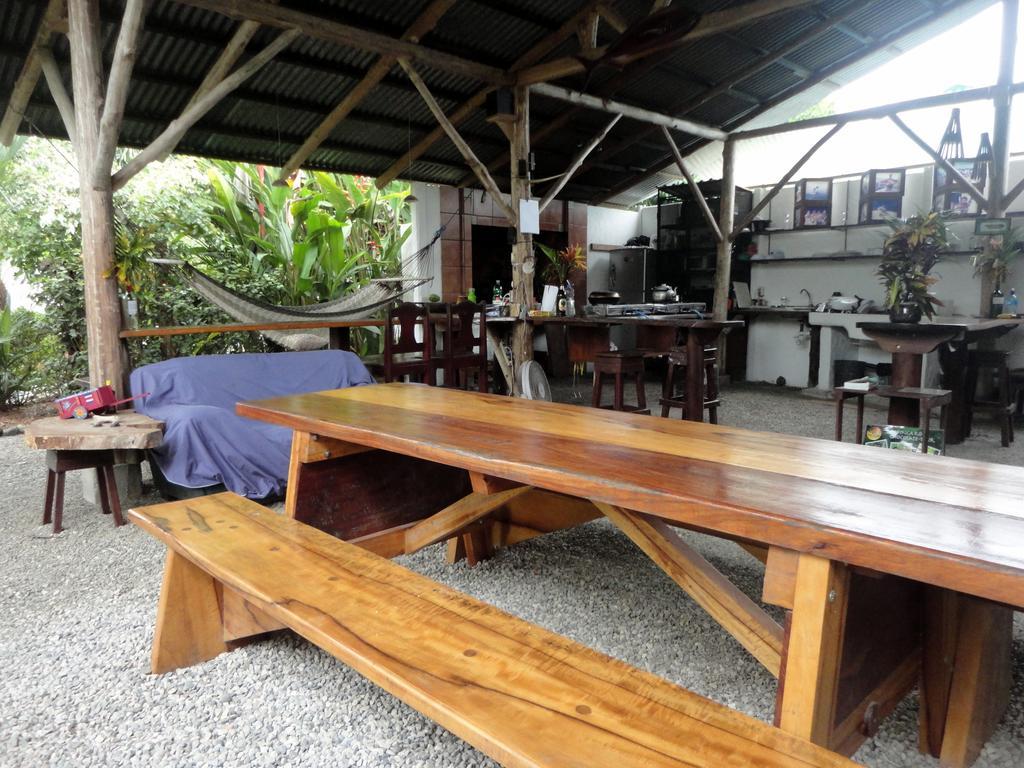 Cabinas Tropicales ปัวร์โตคิมาเนซ ห้อง รูปภาพ