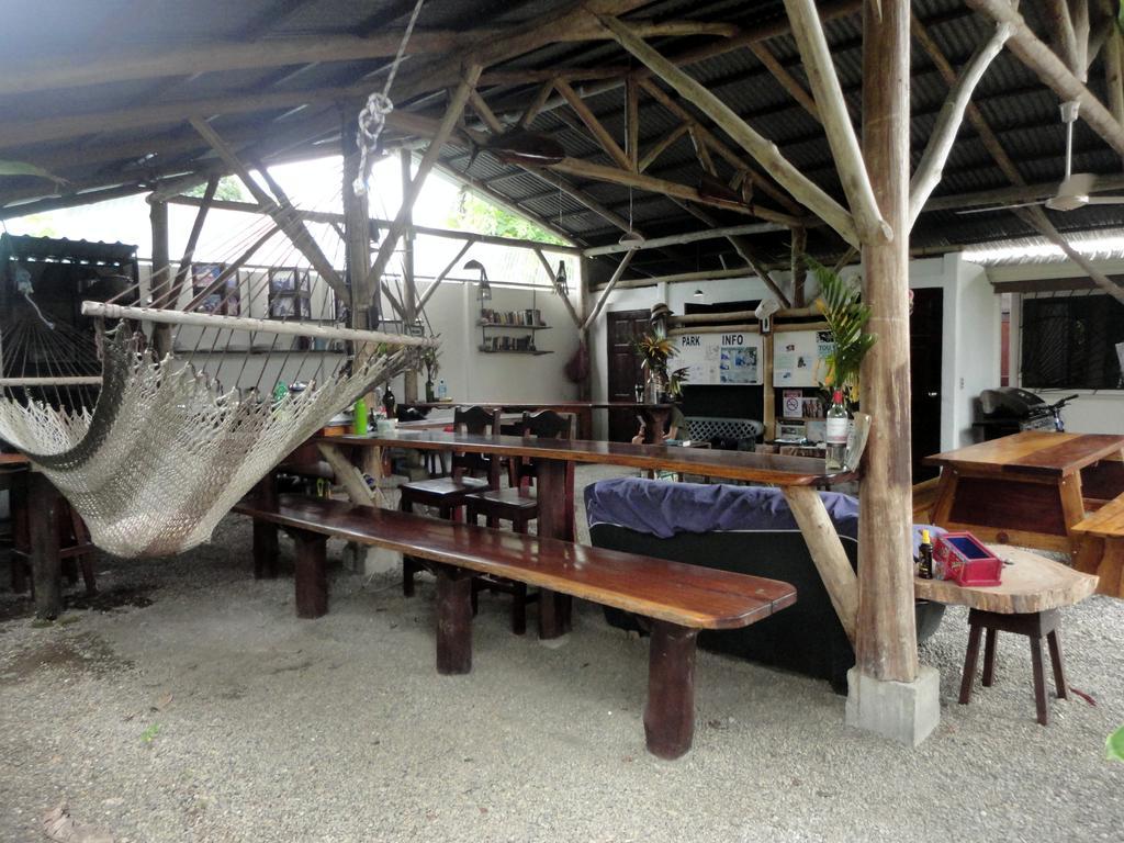 Cabinas Tropicales ปัวร์โตคิมาเนซ ภายนอก รูปภาพ