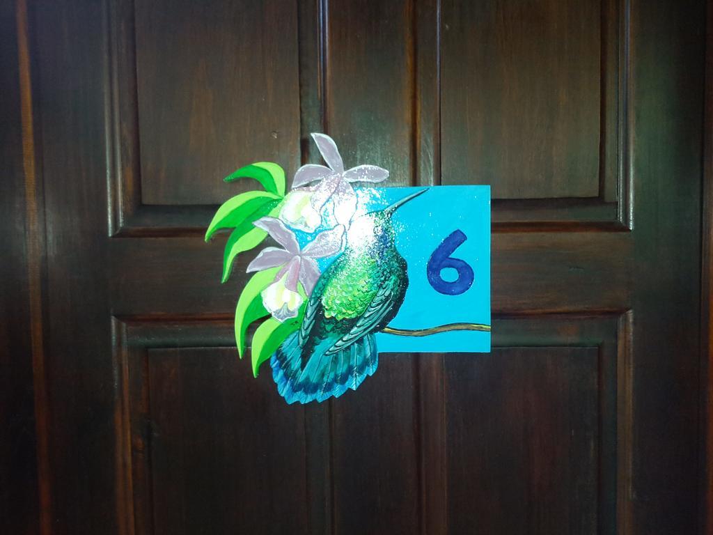 Cabinas Tropicales ปัวร์โตคิมาเนซ ภายนอก รูปภาพ