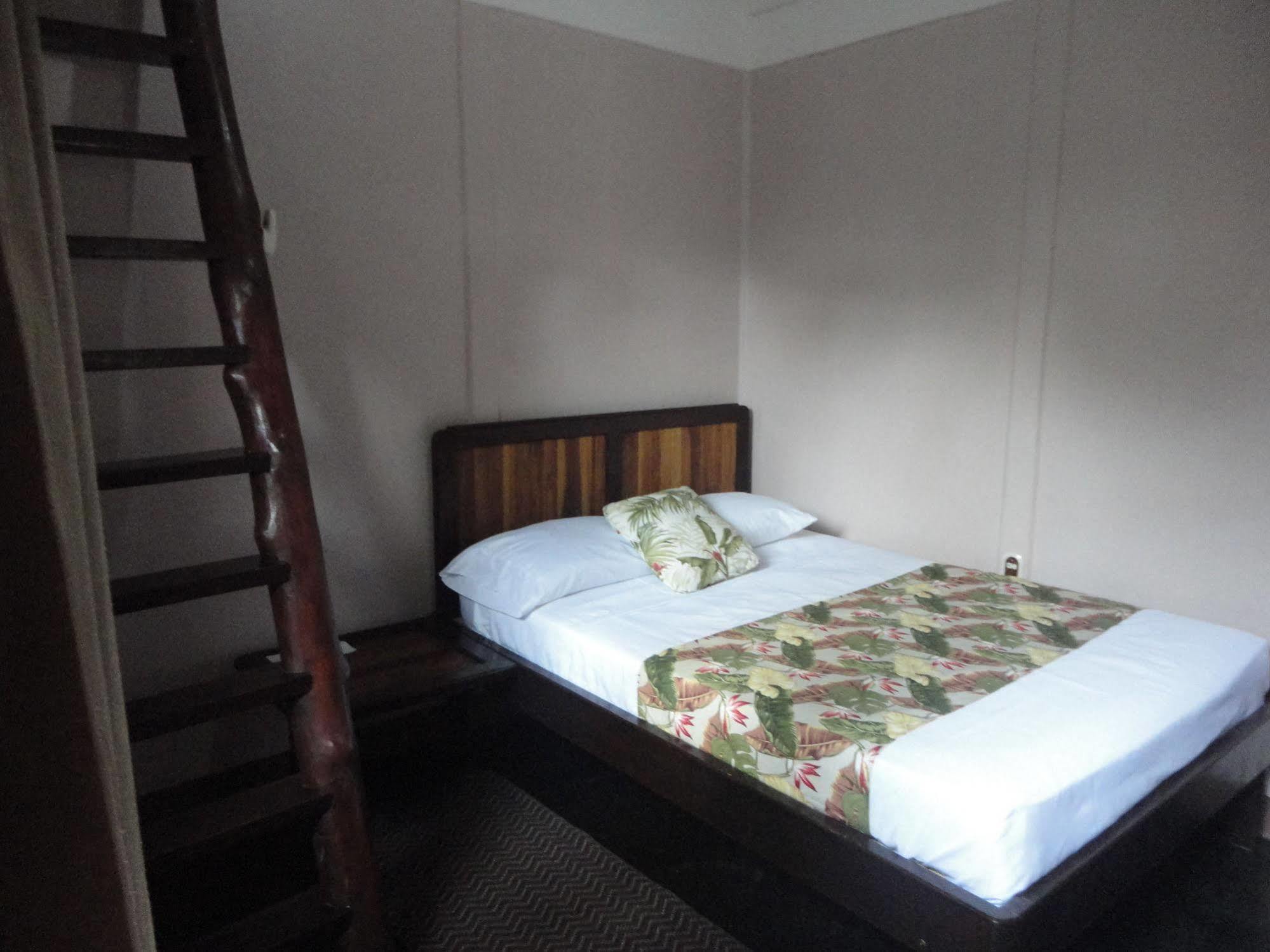 Cabinas Tropicales ปัวร์โตคิมาเนซ ภายนอก รูปภาพ